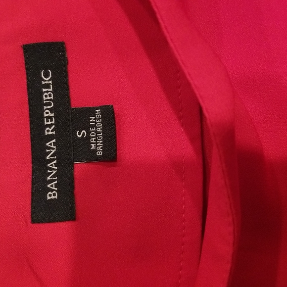 Banana Republic gorgeous red sleeveless blouse S - Picture 3 of 8